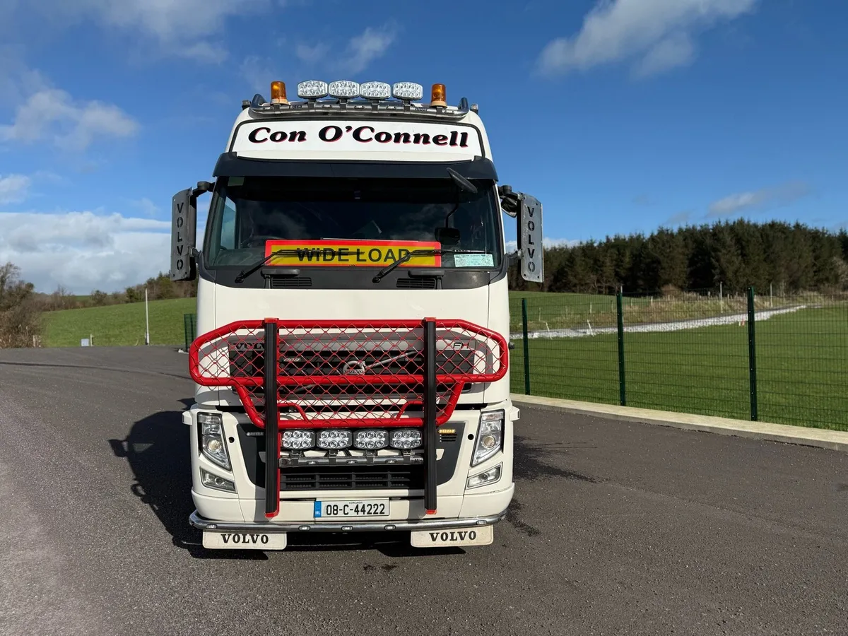 Volvo Fh crane hiab truck - Image 3