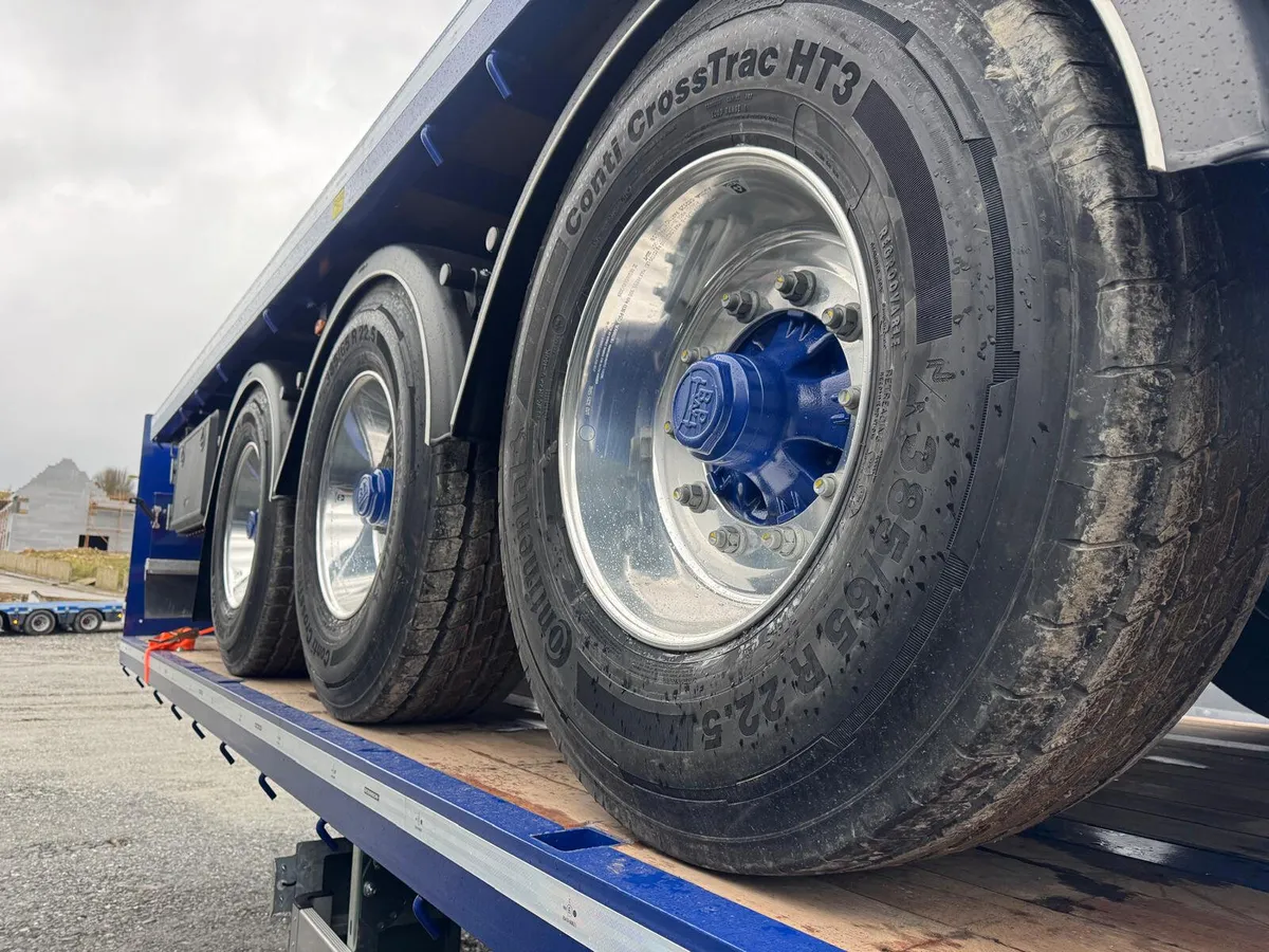 New Robinson Flat Trailers - Image 3