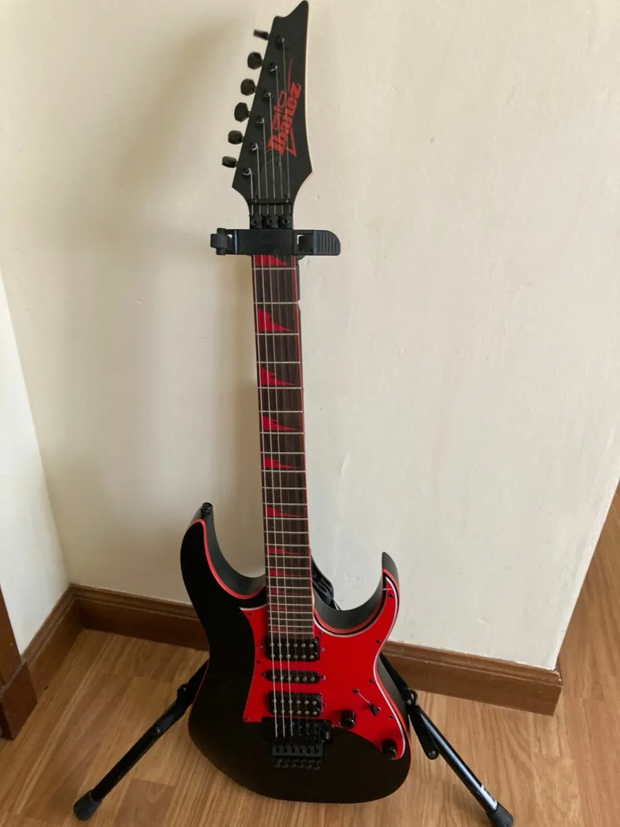IBANEZ electric guitar - Image 1