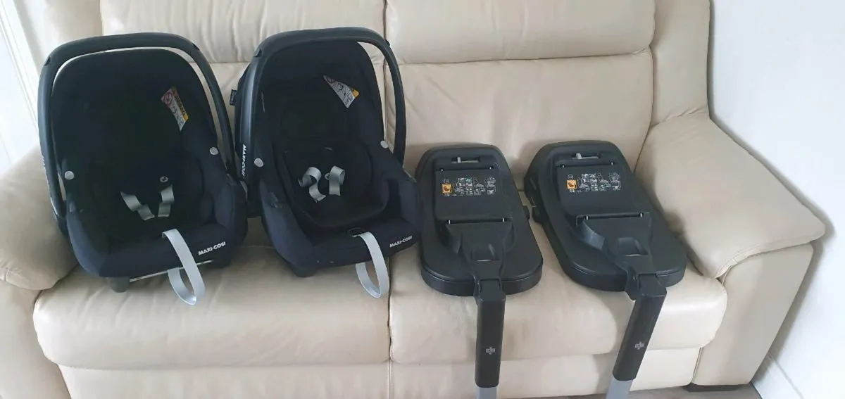 Maxi Cosi Car Seats - Image 3