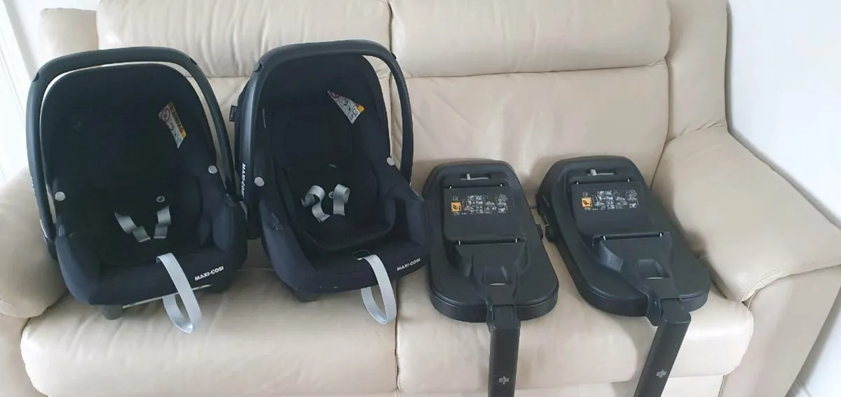 Maxi Cosi Car Seats - Image 4