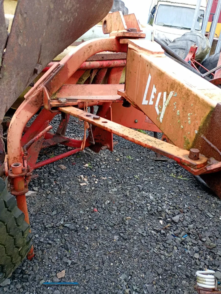 Hayturners Lely Lotus 300 CHOICE OF &PZ haybobs - Image 4