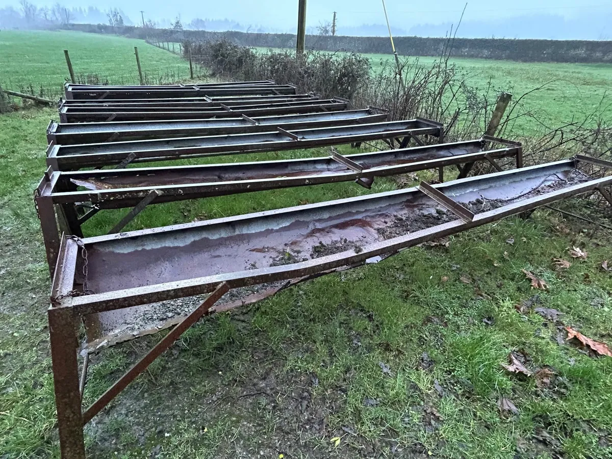 Cattle feed troughs - Image 2