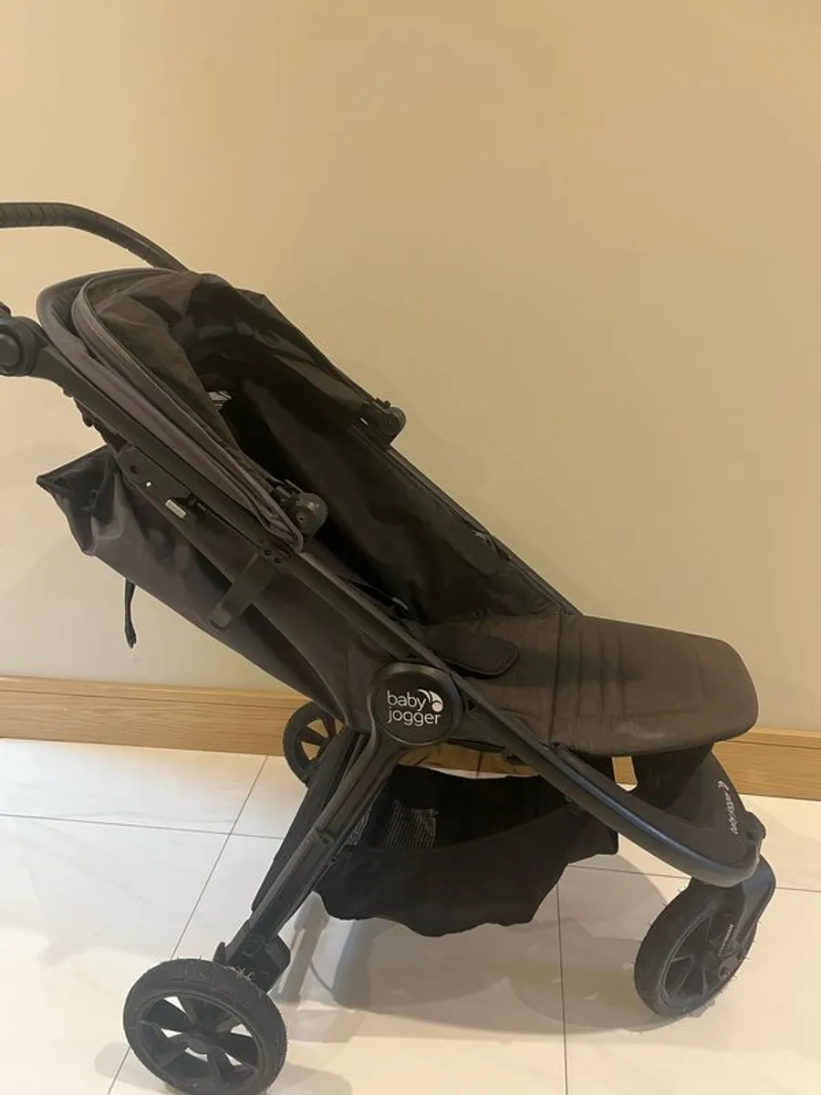 Baby Jogger Gt2 stroller - Image 4