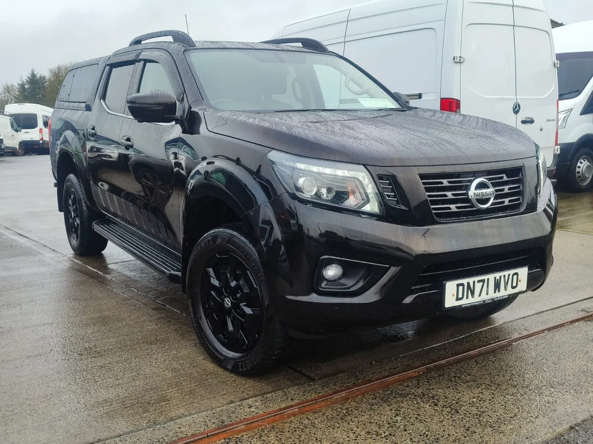 Nissan Navara 2021 crewcab - Image 3