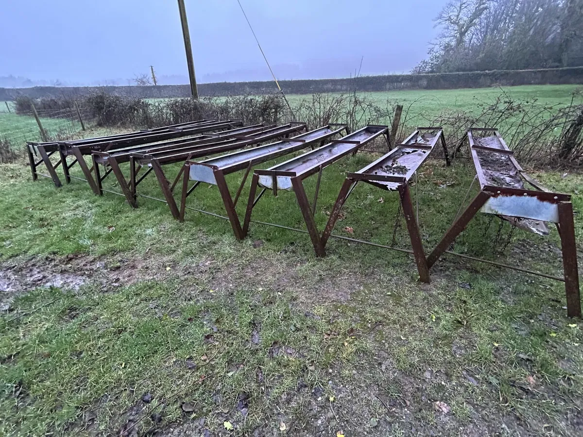 Cattle feed troughs - Image 1