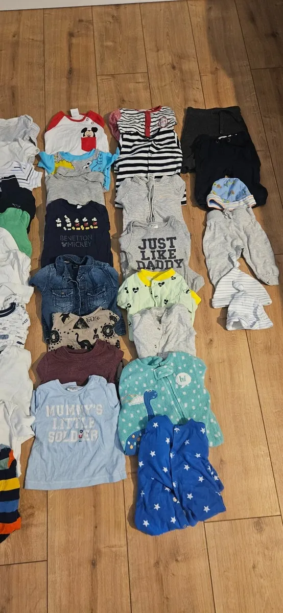 Baby clothes - Image 2