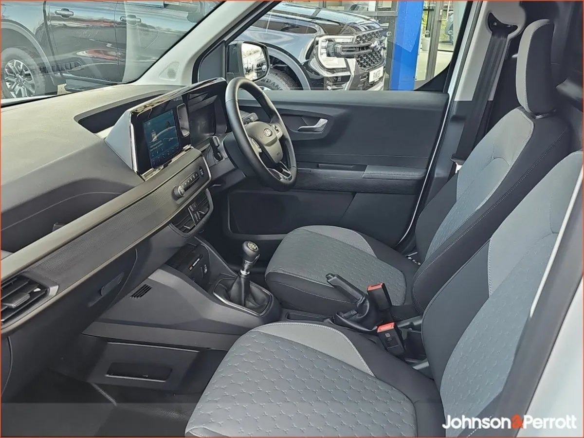 Ford Courier Limited - Image 3