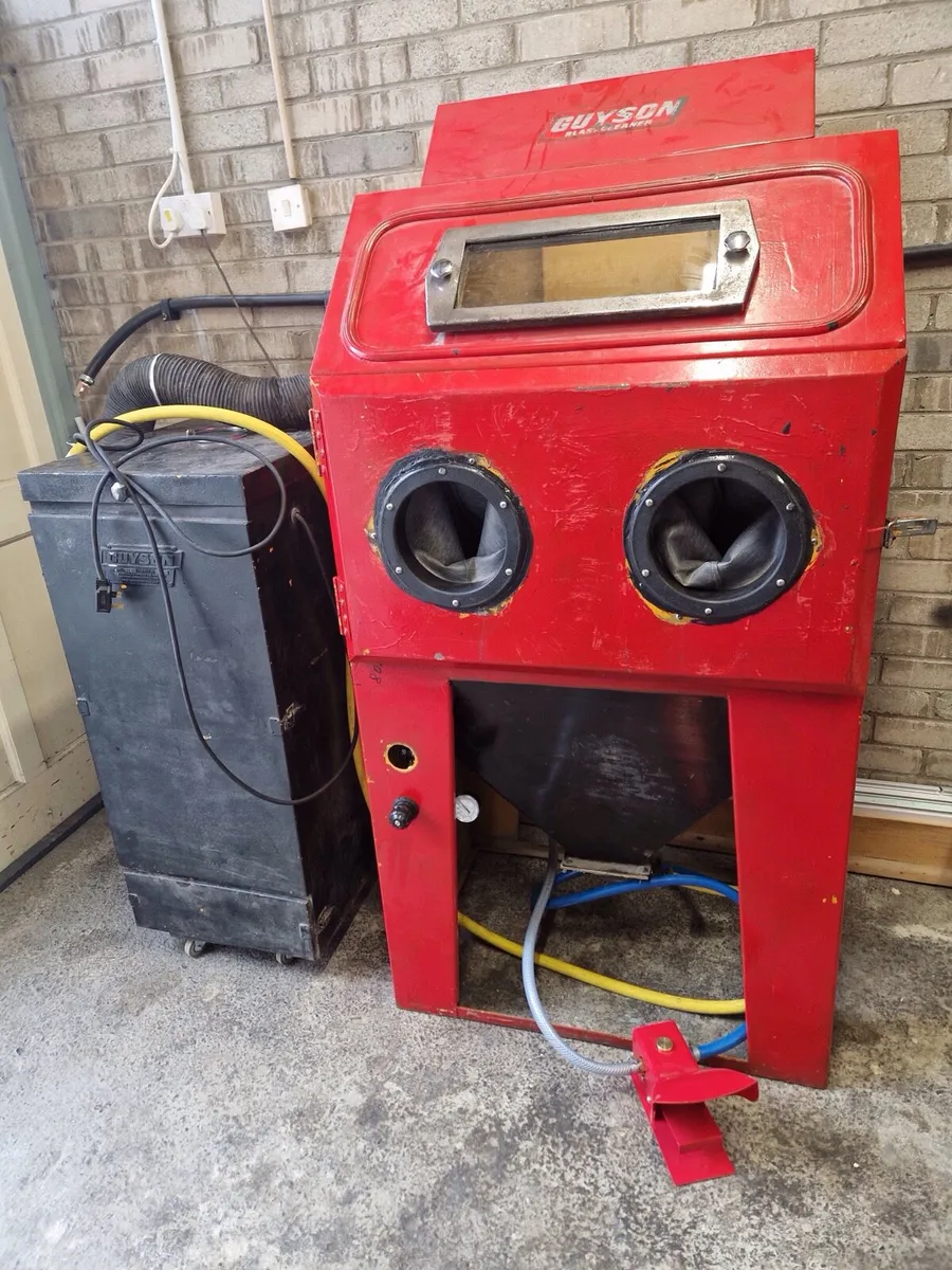 Sand Blast Cainet - Image 1