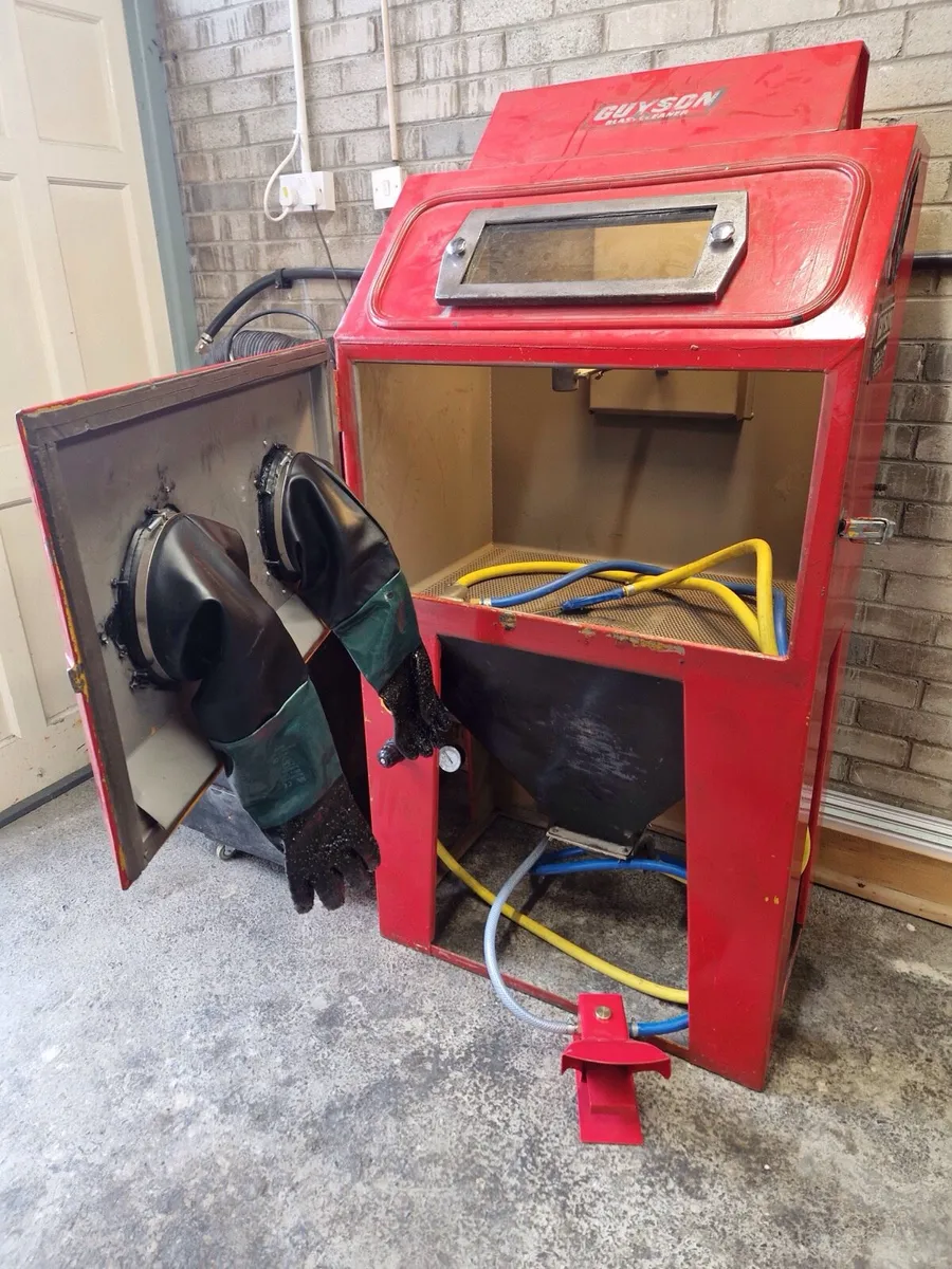 Sand Blast Cainet - Image 3