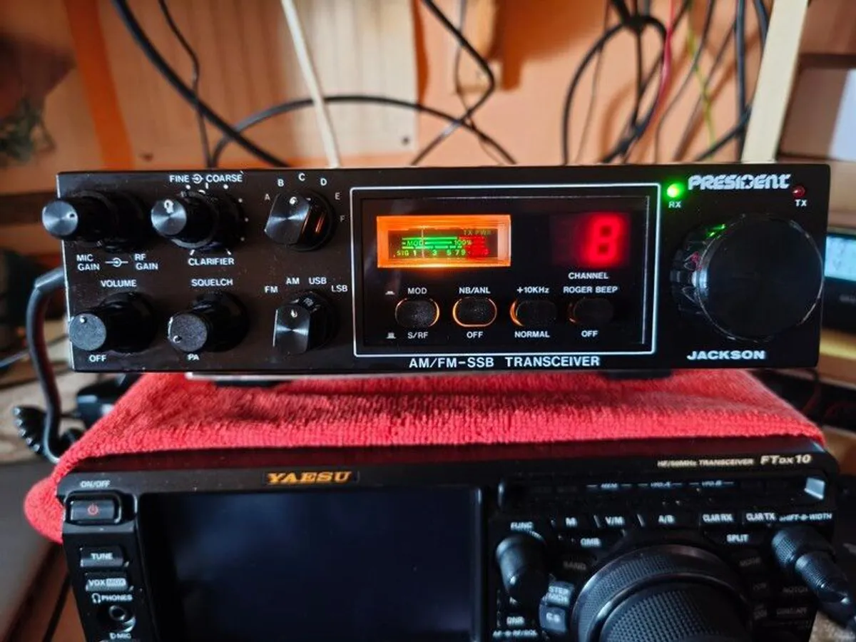 President Jackson old school CB radio - Image 2