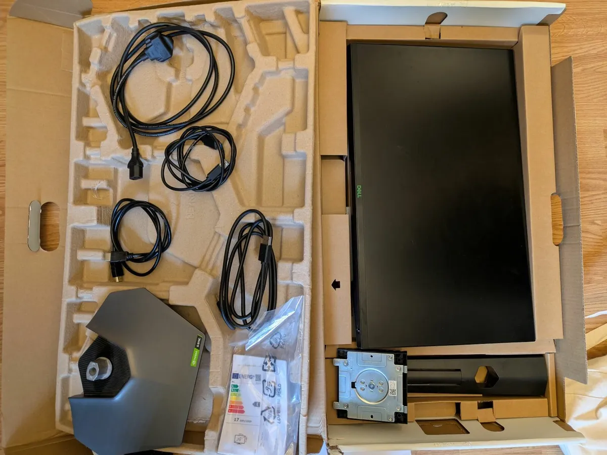 Dell 24" Professional Monitor (P2419H) - Image 1