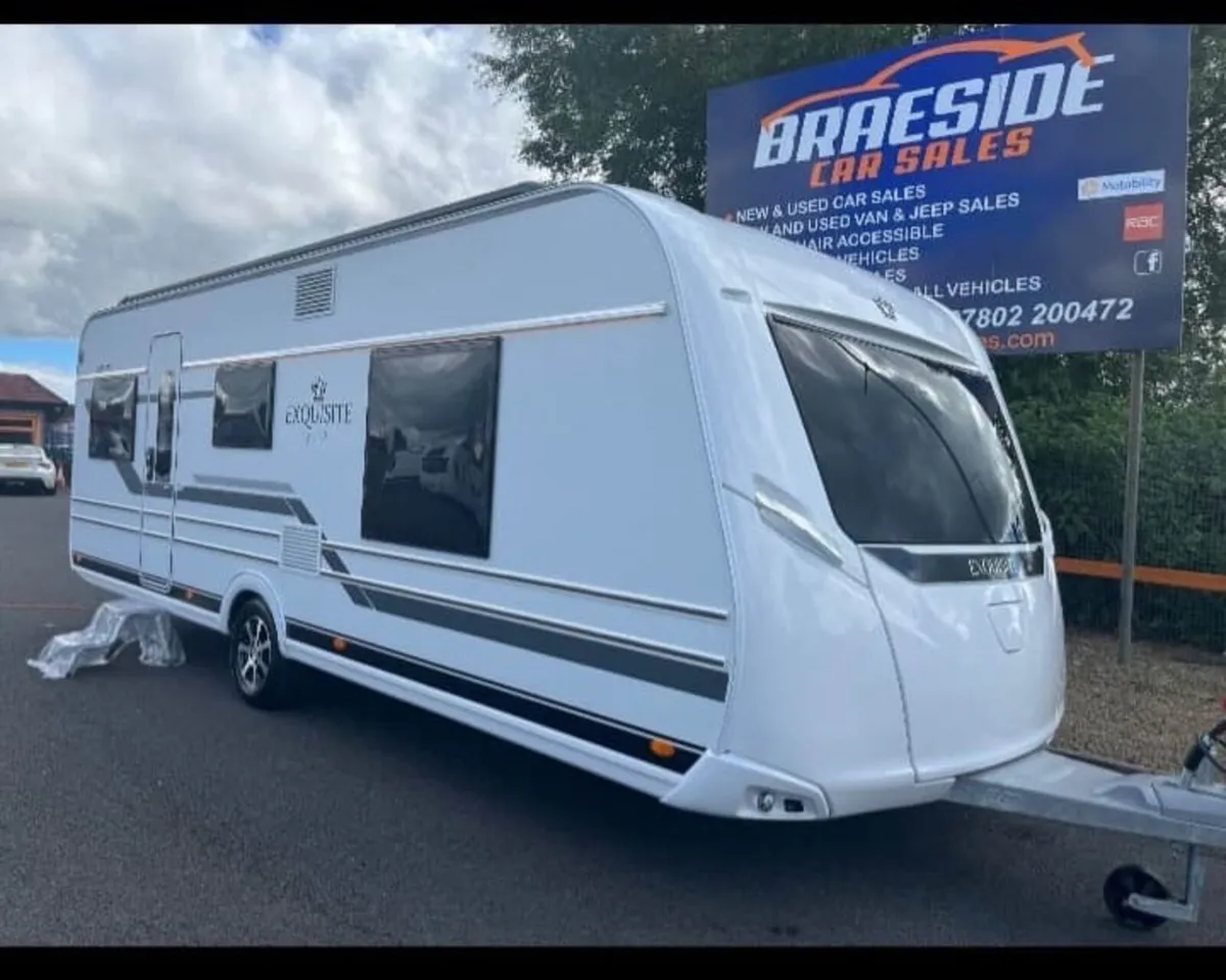 2023 LMC 595 VIP EXQUISITE 4/5 BERTH ISLAND BED - Image 1