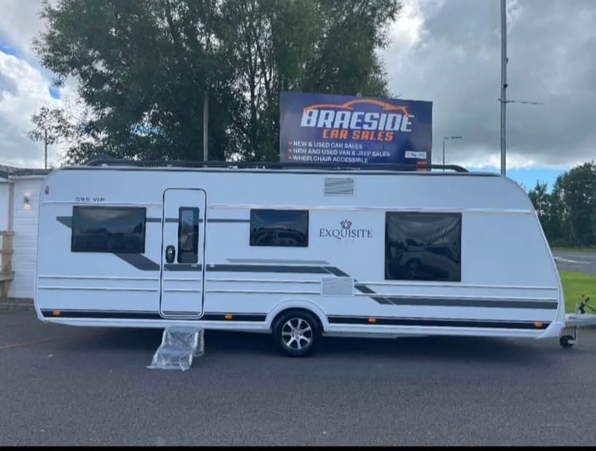 2023 LMC 595 VIP EXQUISITE 4/5 BERTH ISLAND BED - Image 4