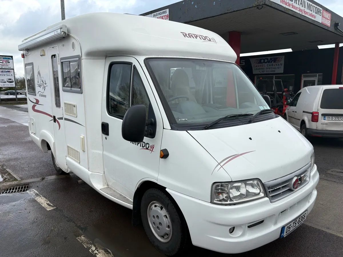 05 Rapido 709F 2berth fixed bed in rear As new! - Image 1
