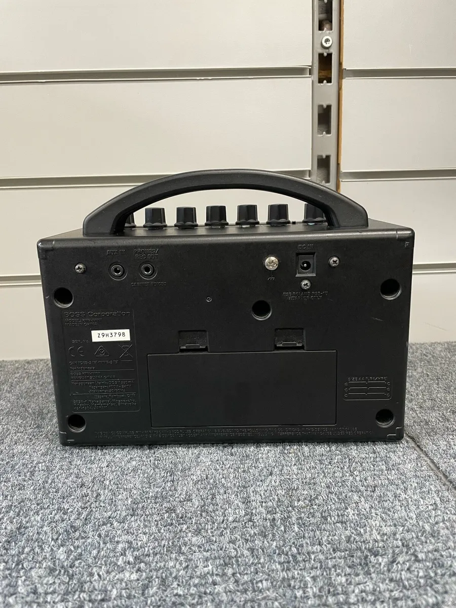 Boss Katana Mini Amplifier - Image 4