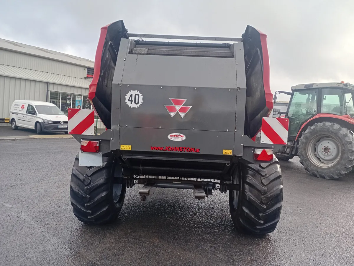 MF RB3130 baler - Image 3