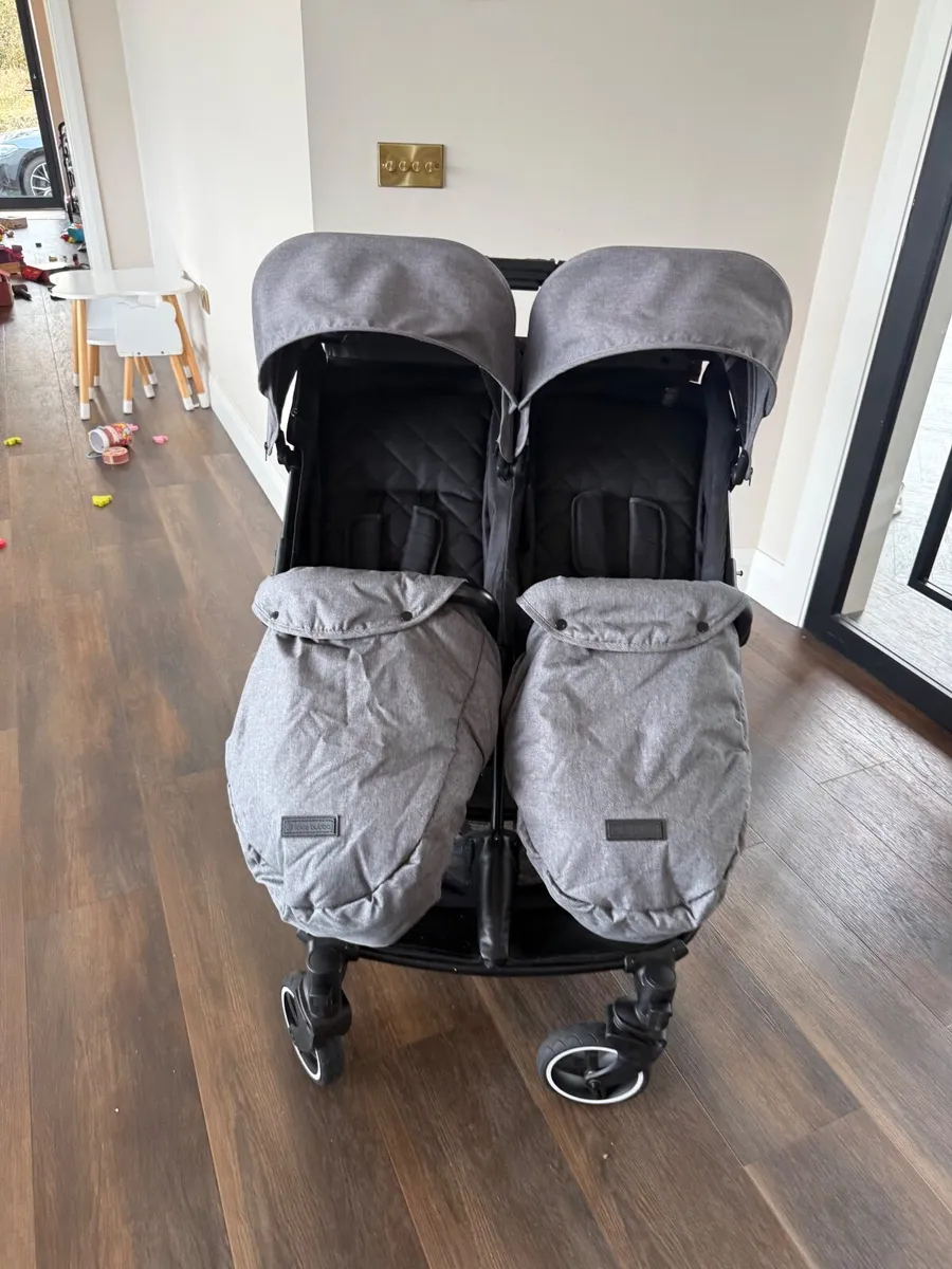 Ickle Bubba Venus Double Stroller - Image 2