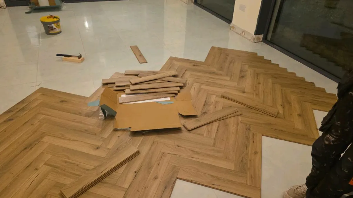 Floor fitting - Image 4
