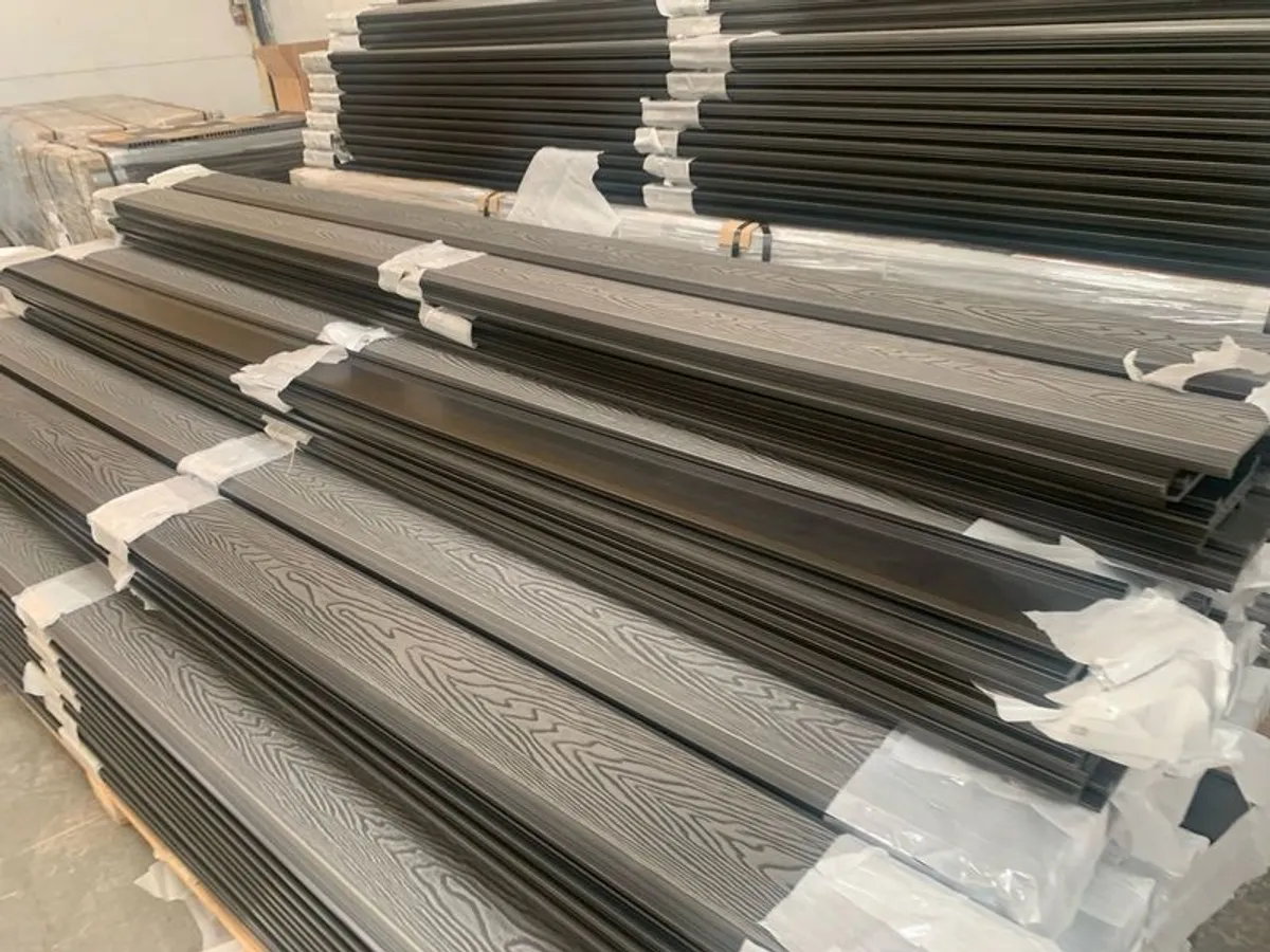 Large quantitie of PVC wall cladding in 3 colours 10ft - Image 4