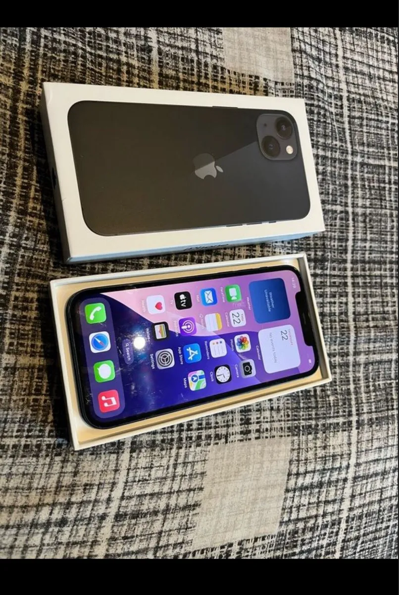 iPhone 12 64 Gig .. Sim Free - Image 2