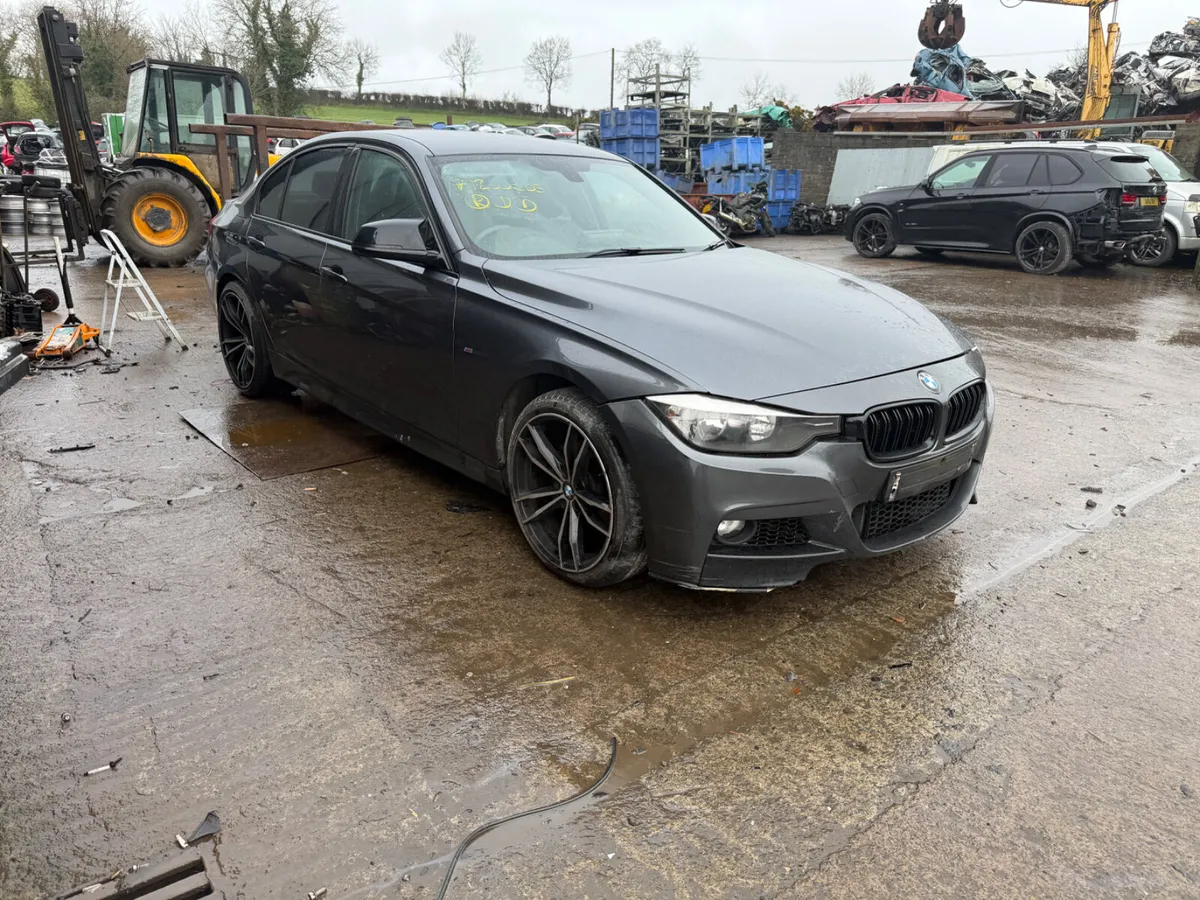 breaking 2013 bmw 320d m sport - Image 2