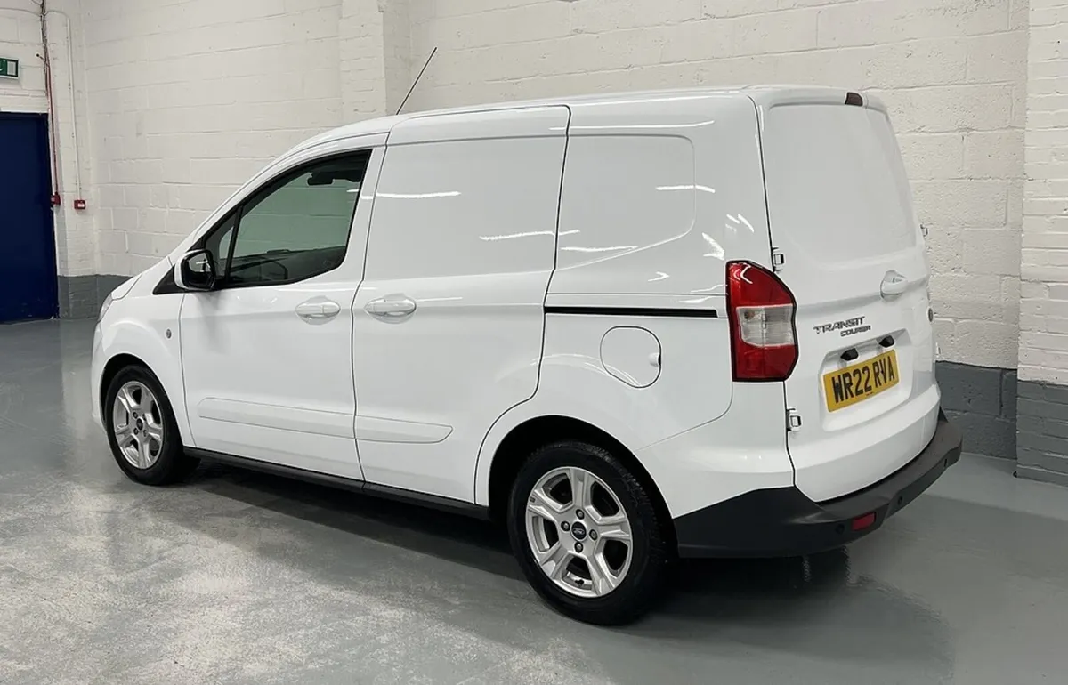 2022 Ford Transit Courier Small Panel Van - Image 3