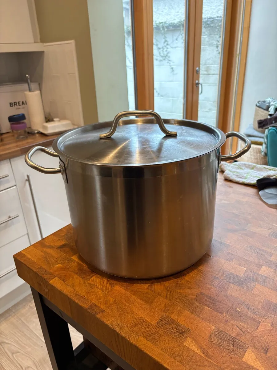 Large Commercial Soup pot 14 litre - Image 1