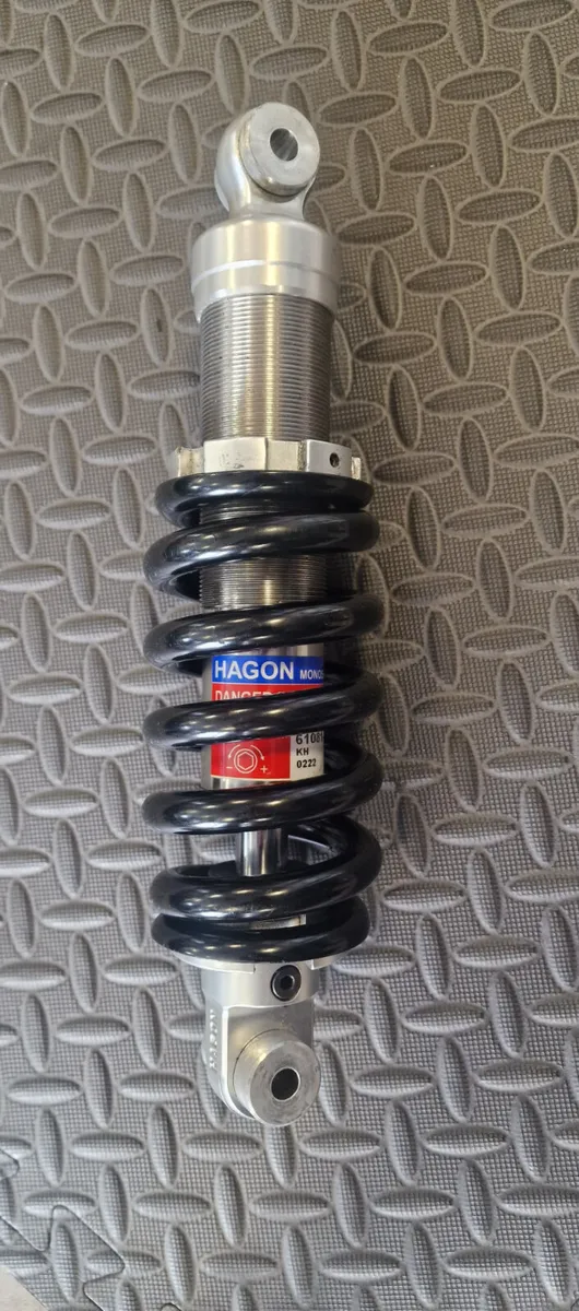 HAGON VFR 800 replacement uprated shock - Image 2