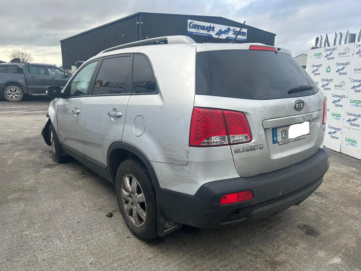 2013 KIA SORENTO 2.2D JUST IN FOR BREAKING - Image 2