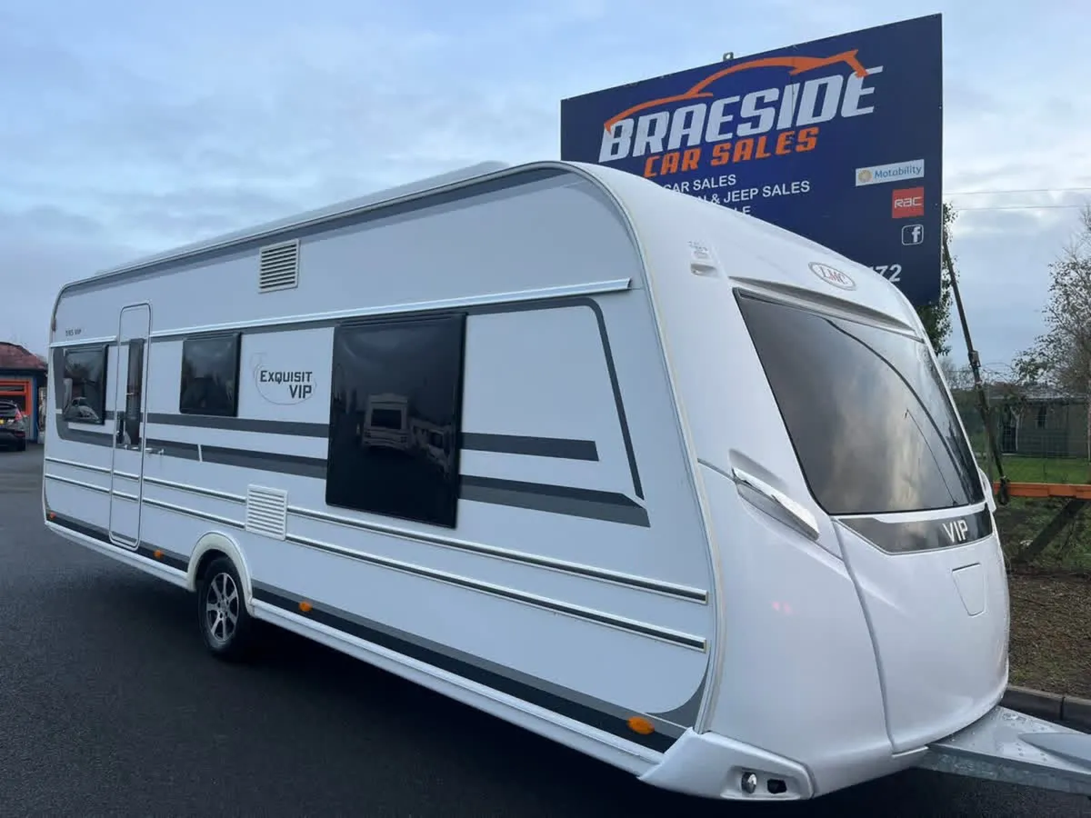 2020 LMC 595 VIP EXQUISITE 4/5 BERTH ISLAND BED !! - Image 1