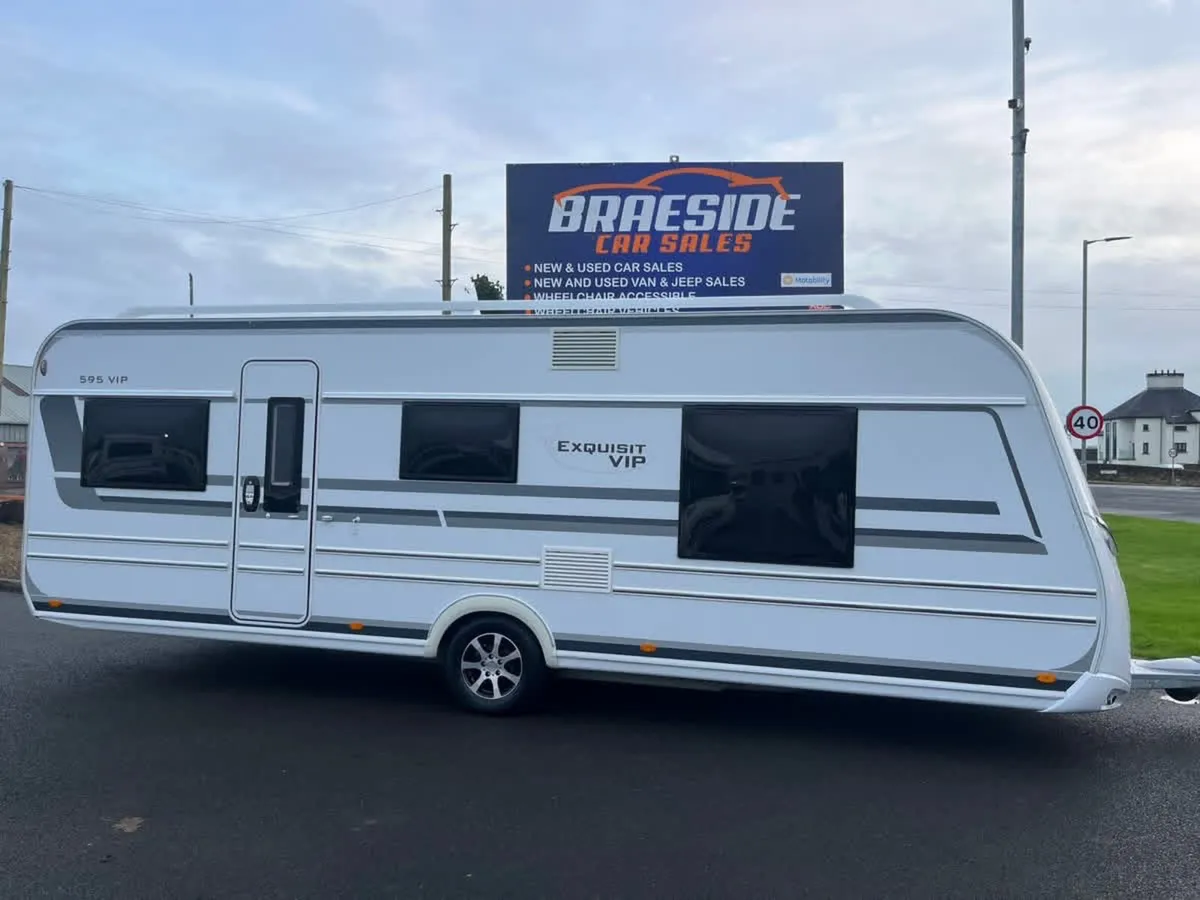 2020 LMC 595 VIP EXQUISITE 4/5 BERTH ISLAND BED !! - Image 3