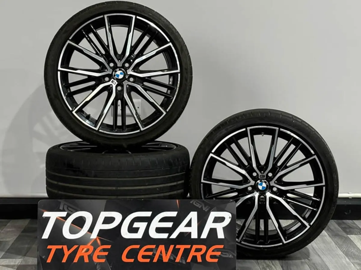 19" GENUINE BMW 552M 1 SERIES F40 2 SERIES F44 - Image 1