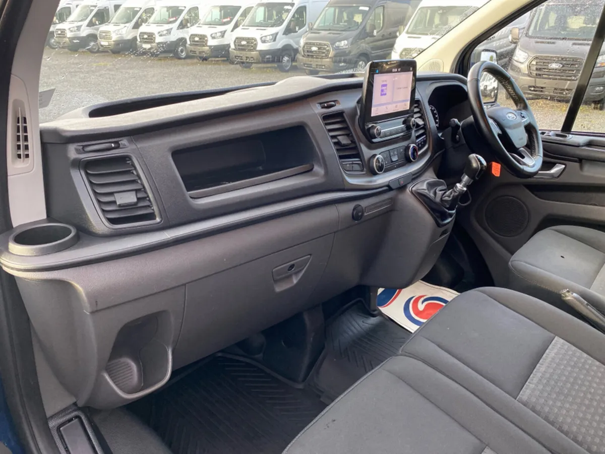 Ford Transit Custom V362 280S TREND VAN 2 - Image 4
