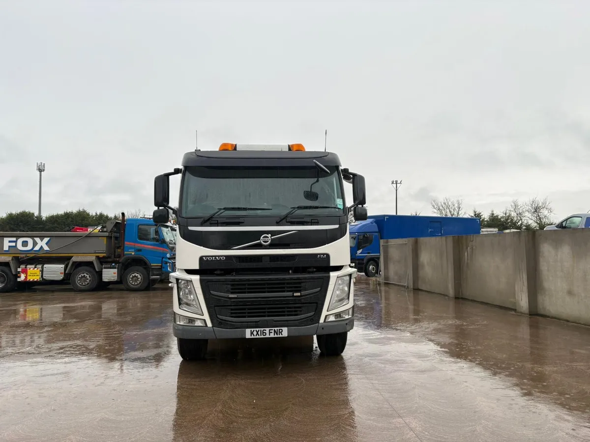 2016 Volvo FM410 Tridem Mixer. Choice - Image 2