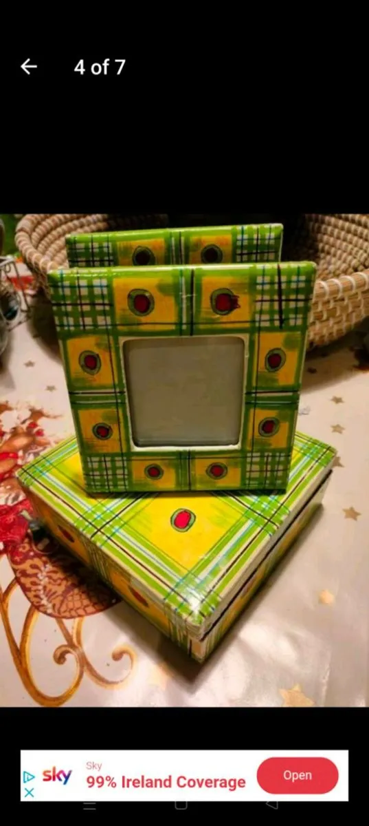 Vintage wooden frames set of 2. in paper Mache box - Image 4