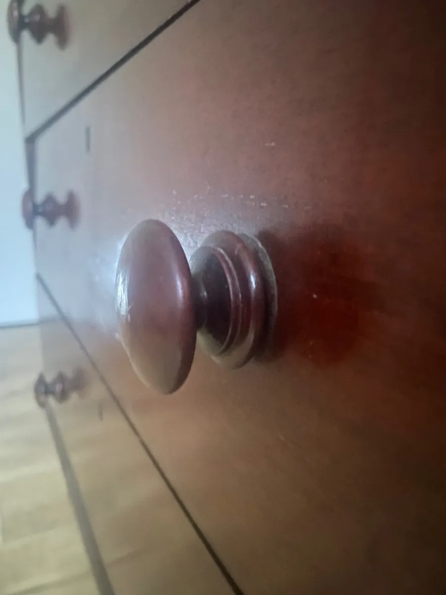 Vintage Mahogany Chest of Drawers - Image 4