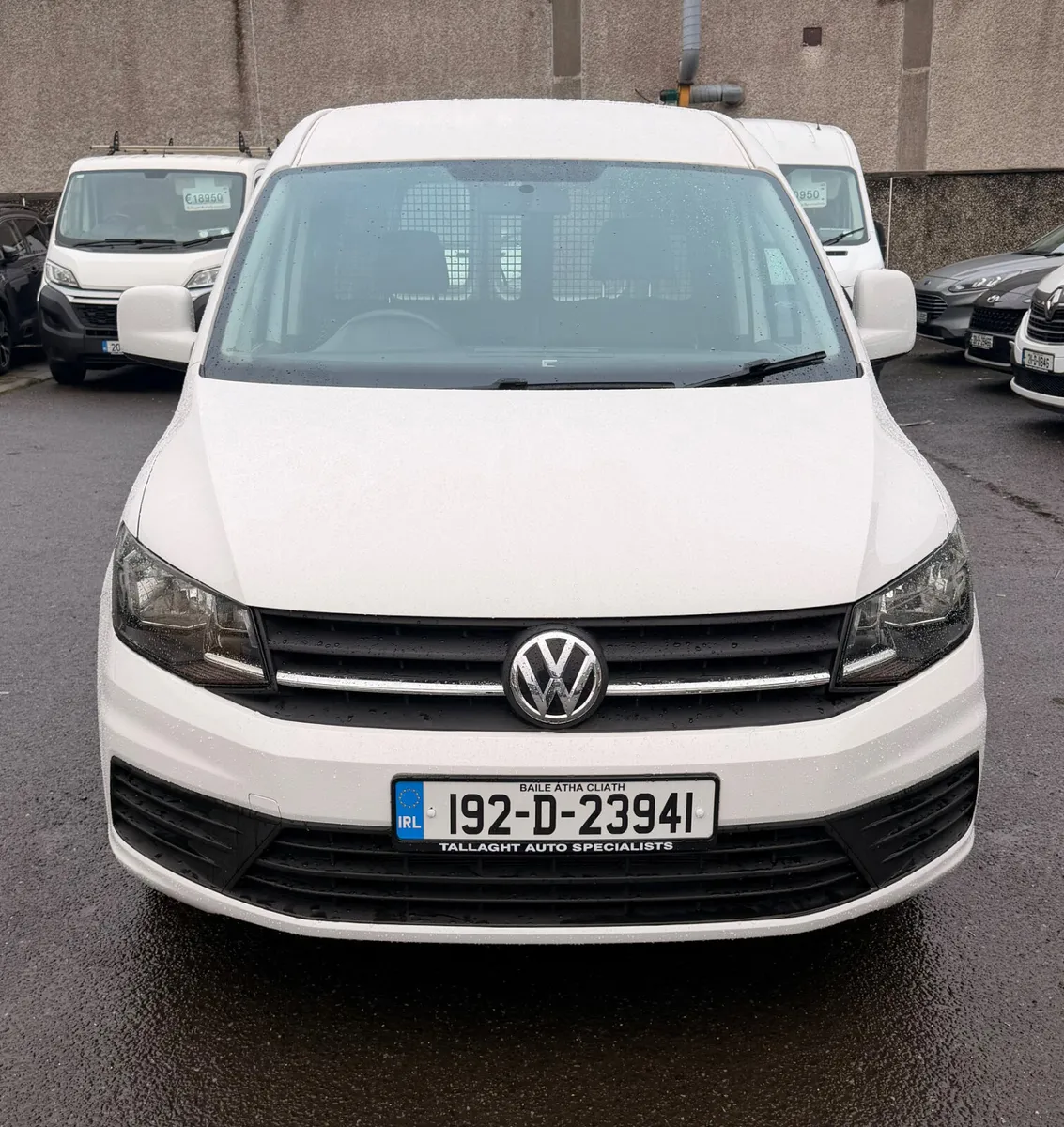 192 Volkswagen Caddy Maxi Only 29,000Kms - Image 2