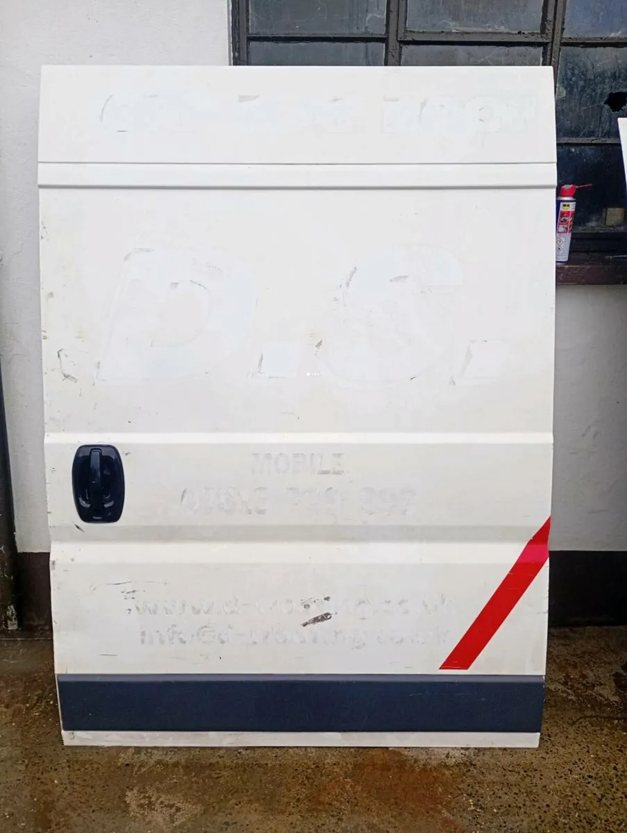 2020+Citroen relay & Peugeot boxer side/rear doors - Image 1