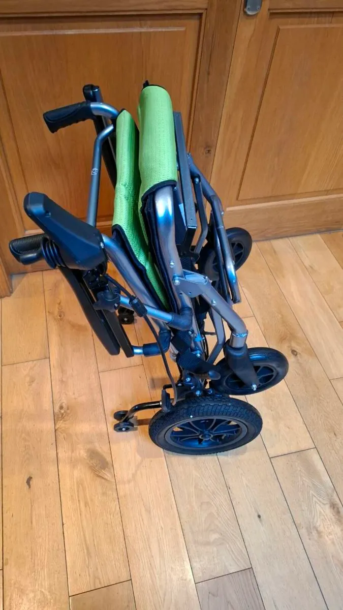 Foldable Electric Wheel Chair - Image 3