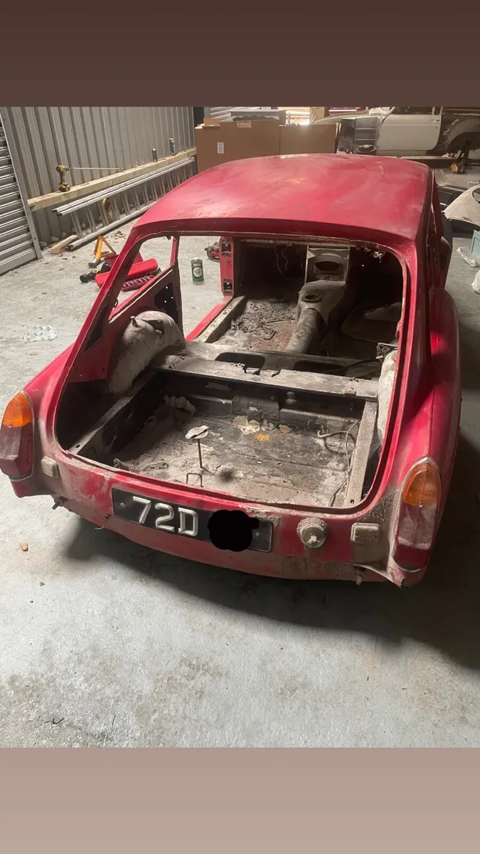 MGB GT shell - Image 4
