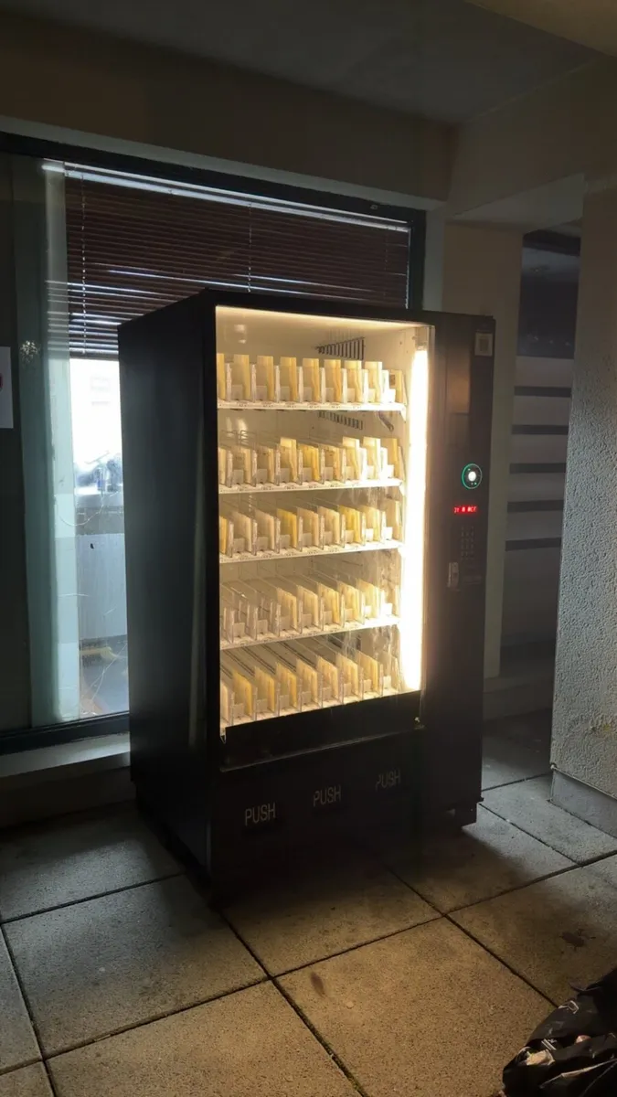 Drink Vending Machine For Sale - Image 1
