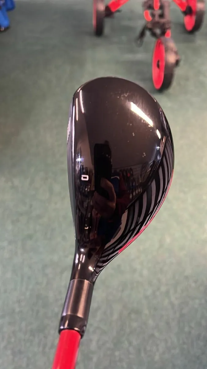 Wilson Dynapwr 4(22') Hy Stiff New €259 Now €175 - Image 4