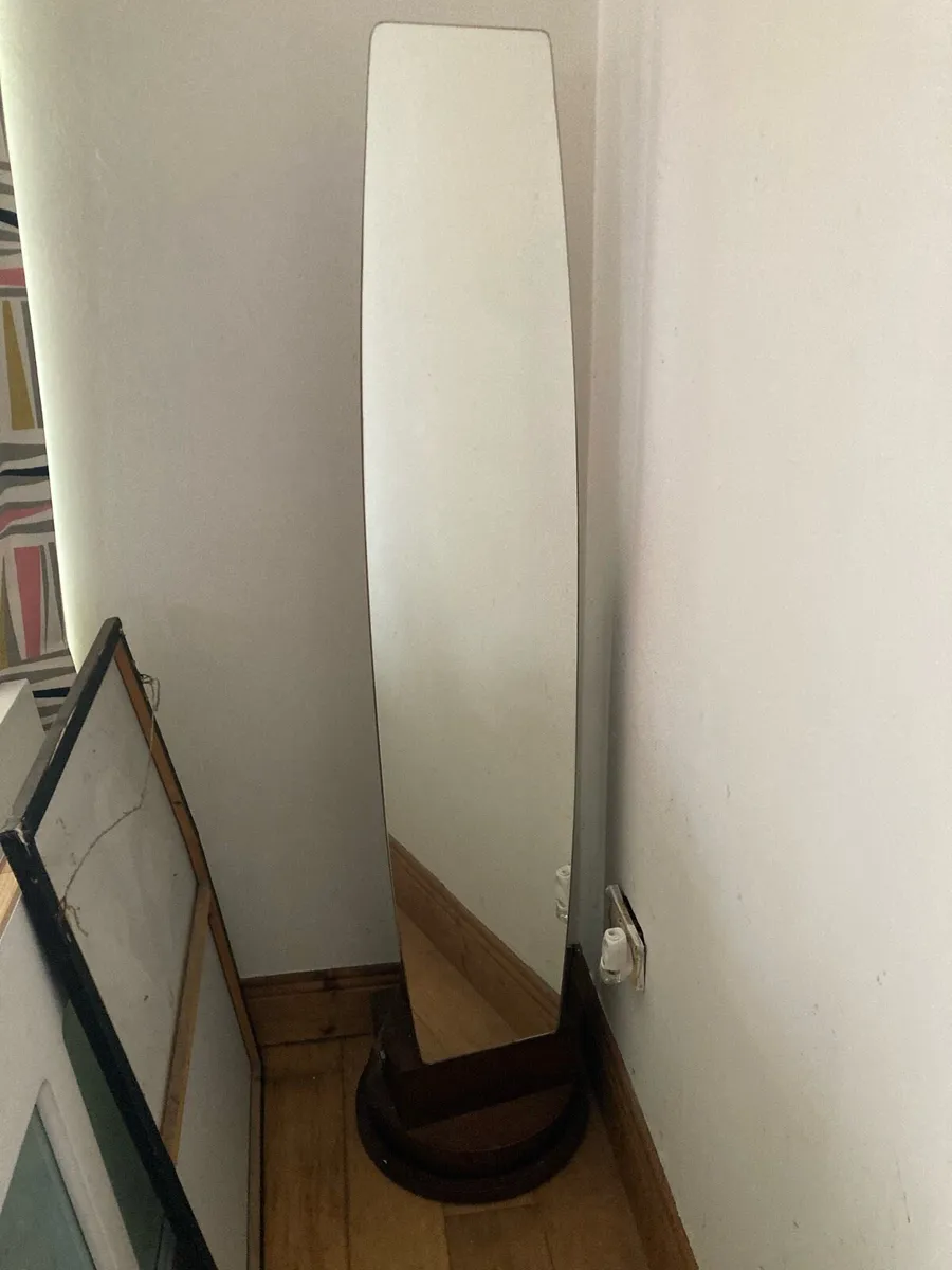 Household furniture - Image 4