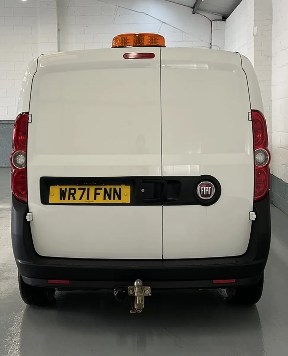 2021 Fiat Doblo Small Panel Van - Image 2