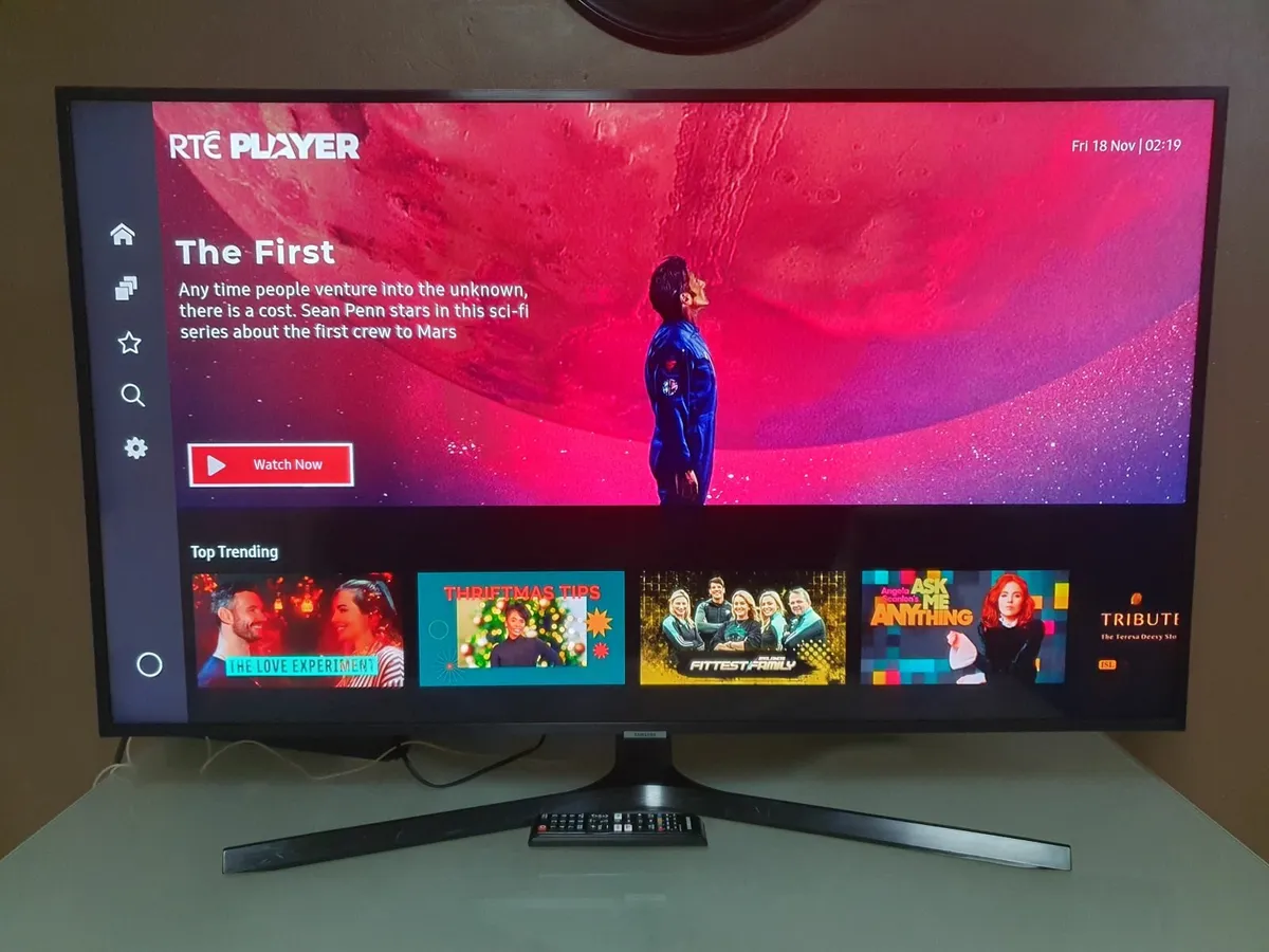 50" Samsung 4K Certified Ultra HD HDR Smart LED TV - Image 2