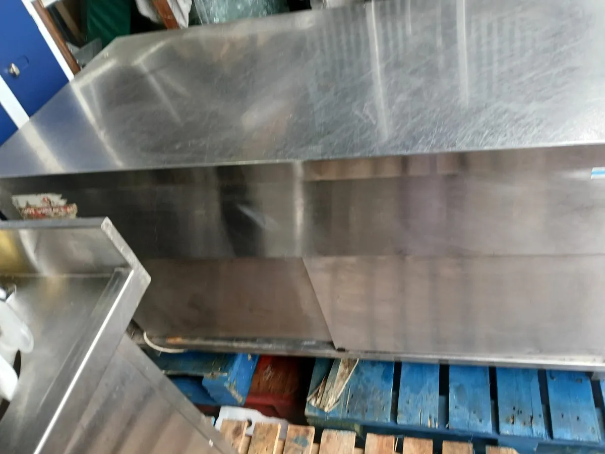 Staneless steel work bench delivered - Image 4