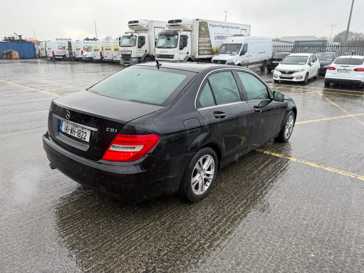 2014 MERCEDES C220 - Image 4