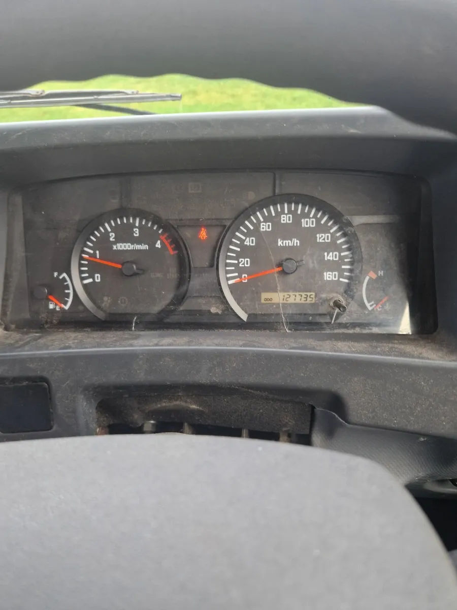 Isuzu Other 2016 - Image 2