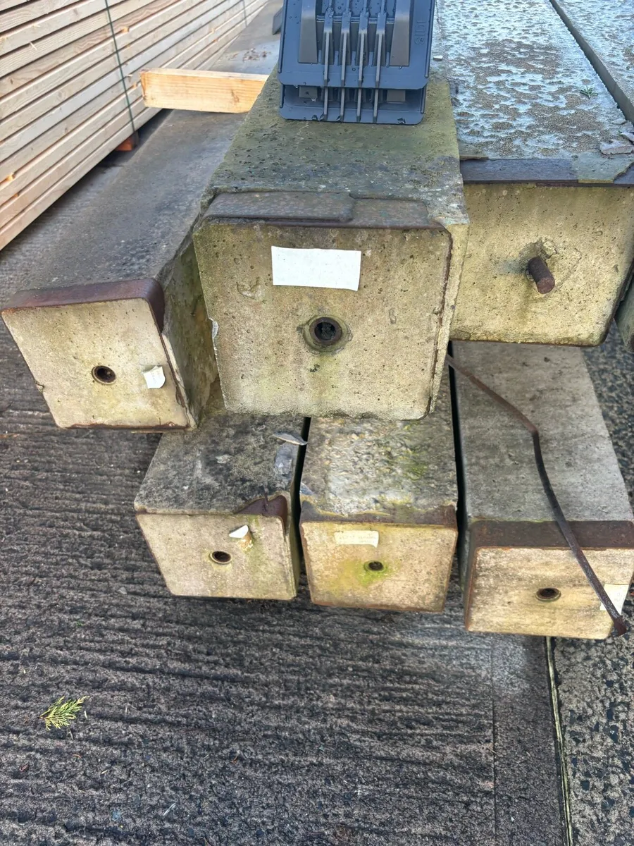 Concrete piles 10”x10”various sizes.Flood defense - Image 1